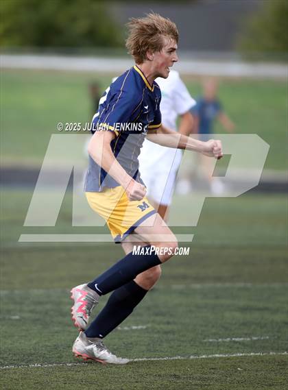 Thumbnail 1 in Borah @ Meridian photogallery.