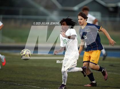 Thumbnail 1 in Borah @ Meridian photogallery.