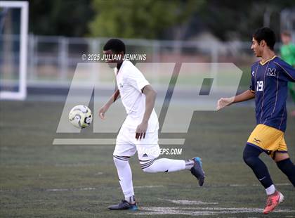 Thumbnail 2 in Borah @ Meridian photogallery.