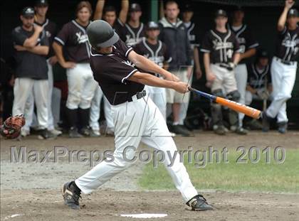 Thumbnail 2 in Xavier vs. Pomperaug (CIAC Class LL Final) photogallery.