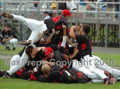 Thumbnail 1 in Xavier vs. Pomperaug (CIAC Class LL Final) photogallery.