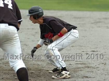 Thumbnail 3 in Xavier vs. Pomperaug (CIAC Class LL Final) photogallery.