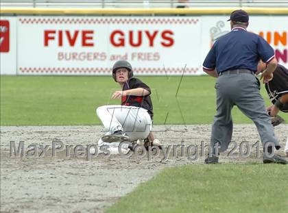 Thumbnail 1 in Xavier vs. Pomperaug (CIAC Class LL Final) photogallery.