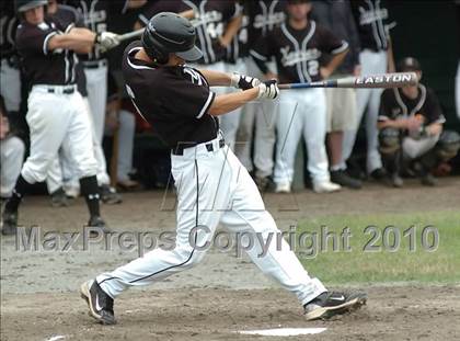 Thumbnail 3 in Xavier vs. Pomperaug (CIAC Class LL Final) photogallery.