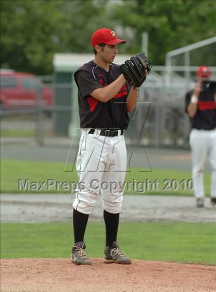Thumbnail 2 in Xavier vs. Pomperaug (CIAC Class LL Final) photogallery.