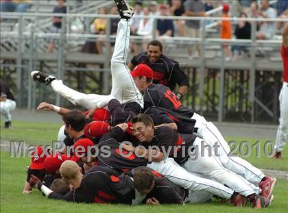 Thumbnail 2 in Xavier vs. Pomperaug (CIAC Class LL Final) photogallery.