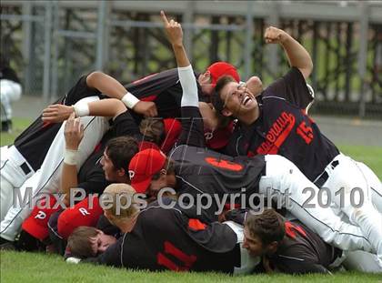 Thumbnail 1 in Xavier vs. Pomperaug (CIAC Class LL Final) photogallery.