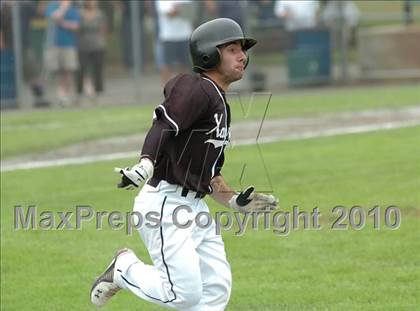 Thumbnail 2 in Xavier vs. Pomperaug (CIAC Class LL Final) photogallery.