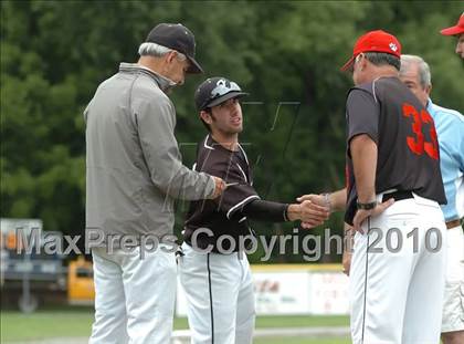 Thumbnail 2 in Xavier vs. Pomperaug (CIAC Class LL Final) photogallery.