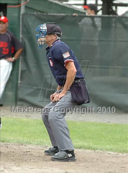 Thumbnail 3 in Xavier vs. Pomperaug (CIAC Class LL Final) photogallery.