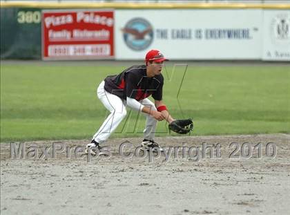 Thumbnail 3 in Xavier vs. Pomperaug (CIAC Class LL Final) photogallery.