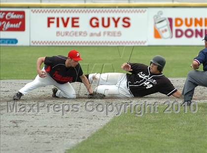Thumbnail 1 in Xavier vs. Pomperaug (CIAC Class LL Final) photogallery.