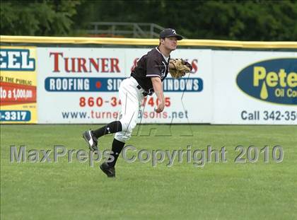 Thumbnail 3 in Xavier vs. Pomperaug (CIAC Class LL Final) photogallery.