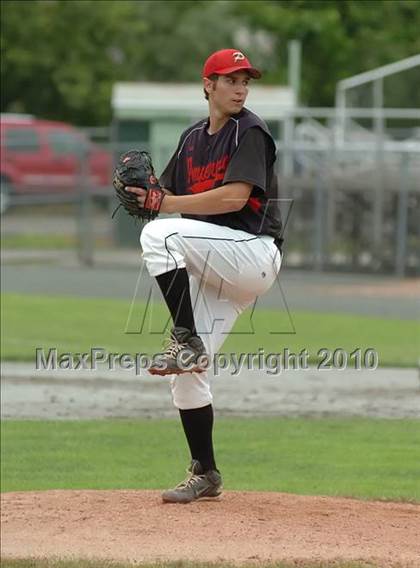 Thumbnail 1 in Xavier vs. Pomperaug (CIAC Class LL Final) photogallery.