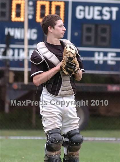 Thumbnail 3 in Xavier vs. Pomperaug (CIAC Class LL Final) photogallery.