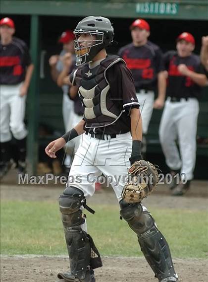 Thumbnail 3 in Xavier vs. Pomperaug (CIAC Class LL Final) photogallery.
