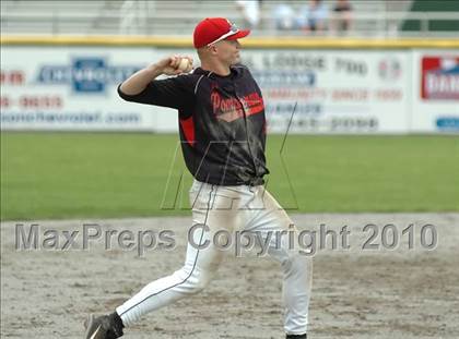 Thumbnail 3 in Xavier vs. Pomperaug (CIAC Class LL Final) photogallery.