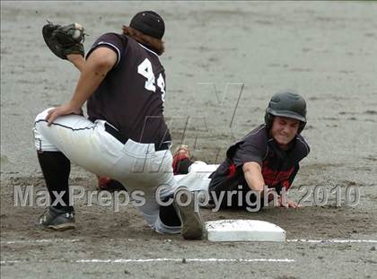 Thumbnail 1 in Xavier vs. Pomperaug (CIAC Class LL Final) photogallery.
