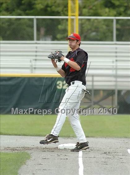 Thumbnail 2 in Xavier vs. Pomperaug (CIAC Class LL Final) photogallery.