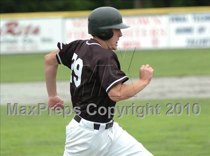 Thumbnail 2 in Xavier vs. Pomperaug (CIAC Class LL Final) photogallery.