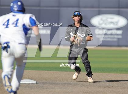 Thumbnail 2 in Bingham vs. Riverton (UHSAA 6A Bracket Play) photogallery.