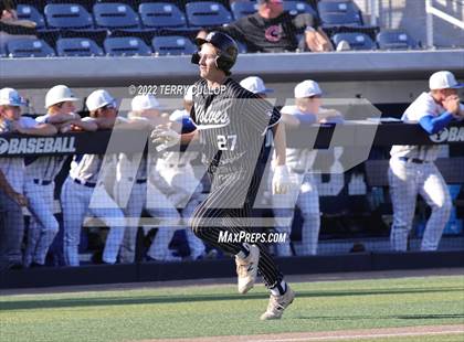 Thumbnail 3 in Bingham vs. Riverton (UHSAA 6A Bracket Play) photogallery.