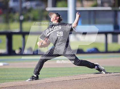 Thumbnail 1 in Bingham vs. Riverton (UHSAA 6A Bracket Play) photogallery.