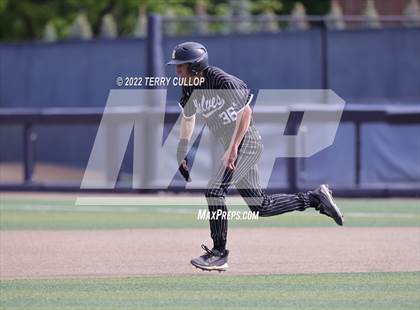 Thumbnail 3 in Bingham vs. Riverton (UHSAA 6A Bracket Play) photogallery.