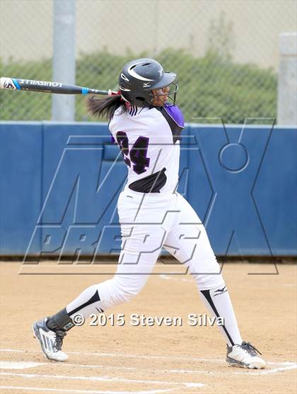 Thumbnail 2 in Carlsbad vs. Scripps Ranch (CIF SDS D1 Final) photogallery.