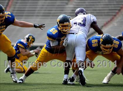 Thumbnail 2 in Pickerington Central vs. Archbishop Moeller (Skyline Chili Crosstown Showdown) photogallery.