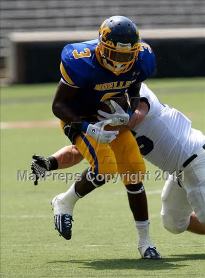 Thumbnail 1 in Pickerington Central vs. Archbishop Moeller (Skyline Chili Crosstown Showdown) photogallery.