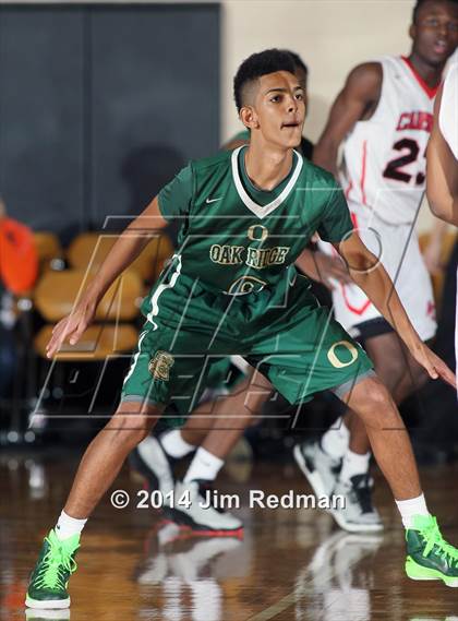 Thumbnail 3 in Oak Ridge vs. Archbishop Carroll (City of Palms Classic) photogallery.