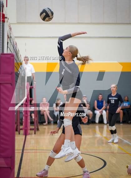 Thumbnail 1 in Williams Field vs. Cactus Shadows photogallery.