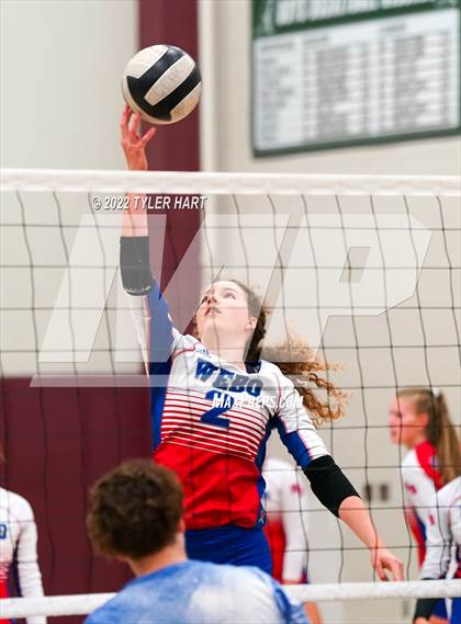 Thumbnail 3 in Western Boone @ Covenant Christian photogallery.