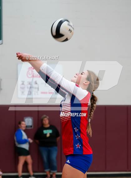 Thumbnail 3 in Western Boone @ Covenant Christian photogallery.