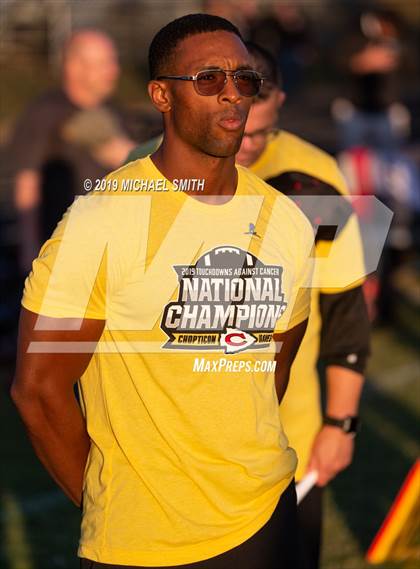 Thumbnail 1 in Chopticon Ceremony (Touchdowns Against Cancer) photogallery.