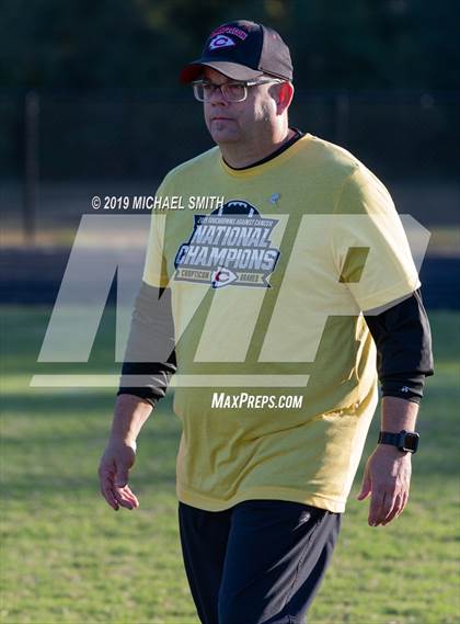 Thumbnail 2 in Chopticon Ceremony (Touchdowns Against Cancer) photogallery.