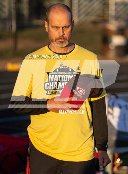 Thumbnail 2 in Chopticon Ceremony (Touchdowns Against Cancer) photogallery.