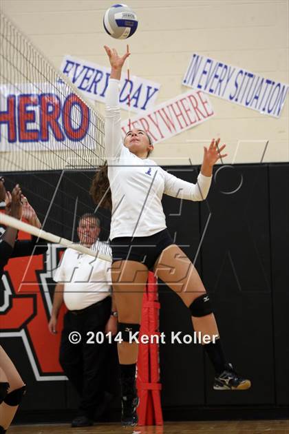 Thumbnail 2 in Chippewa Valley Invitational  photogallery.