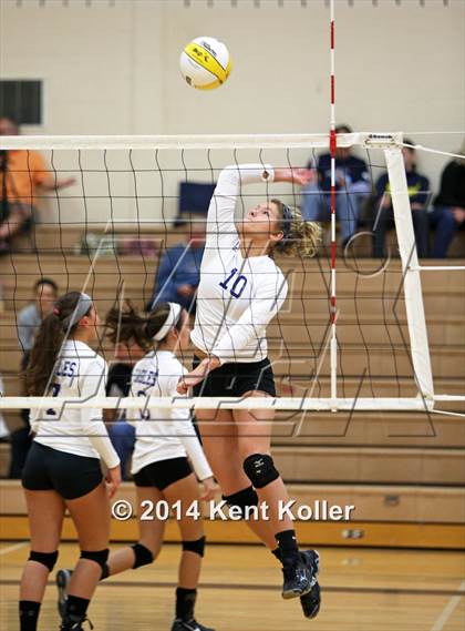 Thumbnail 2 in Chippewa Valley Invitational  photogallery.
