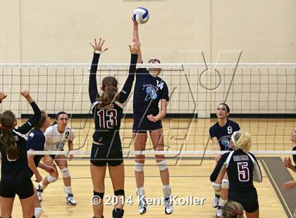 Thumbnail 3 in Chippewa Valley Invitational  photogallery.