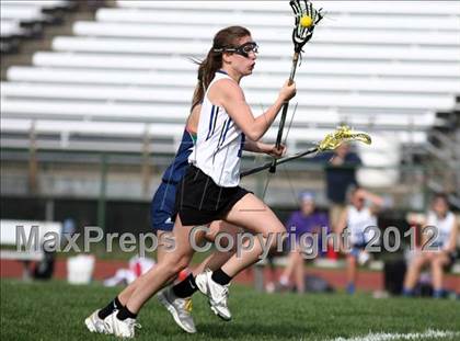 Thumbnail 2 in Ladue vs. Marquette photogallery.