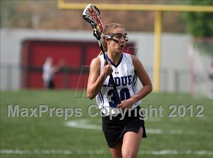 Thumbnail 3 in Ladue vs. Marquette photogallery.