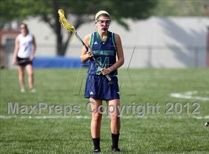 Thumbnail 2 in Ladue vs. Marquette photogallery.