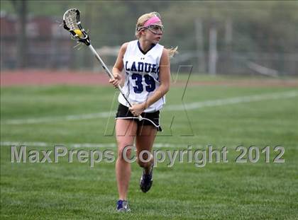 Thumbnail 1 in Ladue vs. Marquette photogallery.
