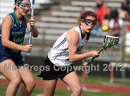 Thumbnail 2 in Ladue vs. Marquette photogallery.