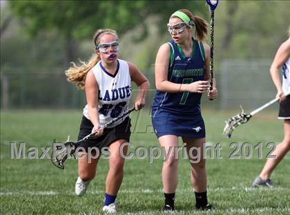 Thumbnail 1 in Ladue vs. Marquette photogallery.