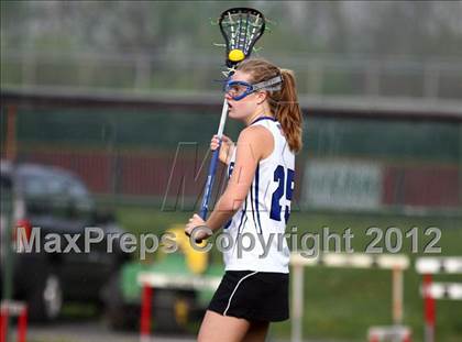 Thumbnail 1 in Ladue vs. Marquette photogallery.