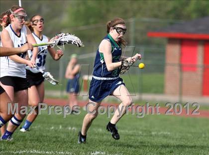 Thumbnail 1 in Ladue vs. Marquette photogallery.