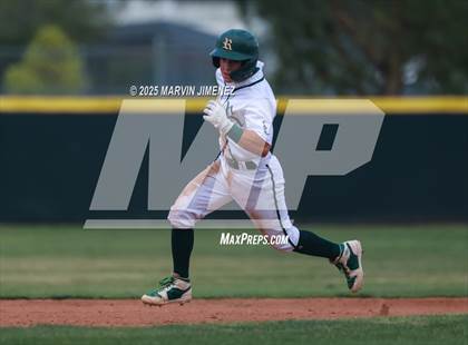 Thumbnail 2 in Royal vs Oak Park photogallery.